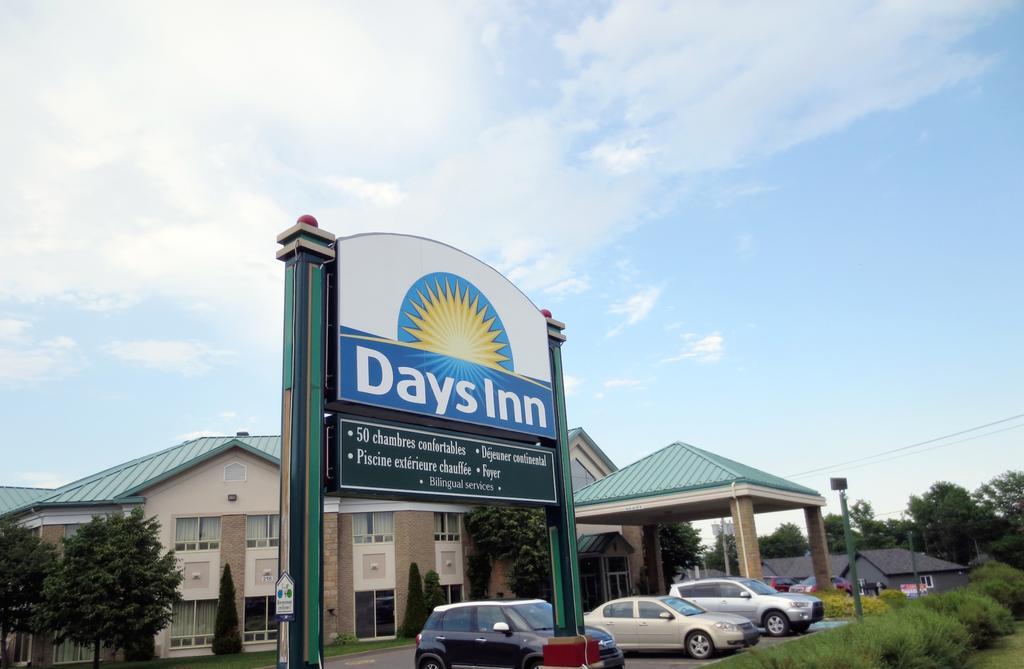 Days Inn By Wyndham Montmagny Extérieur photo